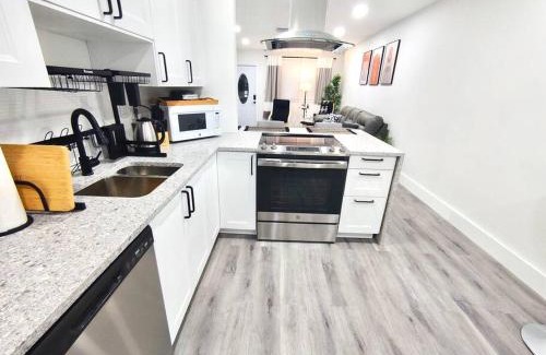Miami Gardens Apartment | Paradise Gardens 2BDR Unit Near Hardrock Stadium