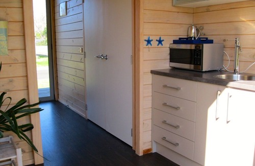 Cooks Beach Cottage | Paradise in Flaxmill Bay - Flaxmill Bay Home