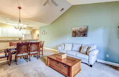 Carolina Forest Apartment | Paradise on the Course-303