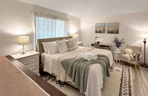 Palm Beach Gardens Cottage | Paradise on the Green Beautiful PGA Club Cottage