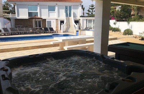 Benidorm Villa | Paradise Villa - Quiet, Sun Terrace, Pool, Hot-tub, Games Rooms, Golden Beaches