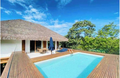 Castelo da Torre House | Paradisiacal house of 320m2 in the environmental reserve of strongly Beach divide 12x!