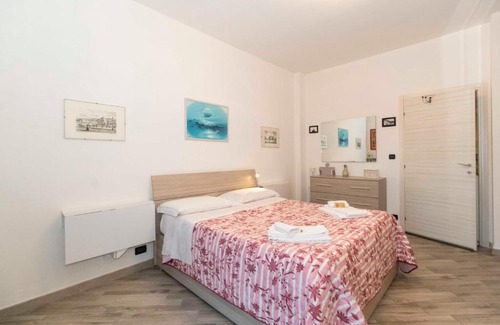 Turin Apartment | Parco Paradiso & MM Marche Family Apartment