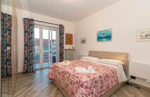 Turin Apartment | Parco Paradiso & MM Marche Family Apartment