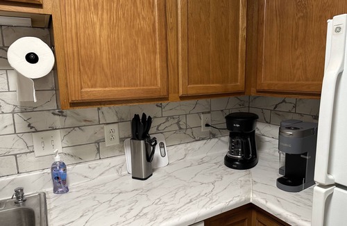 Falls Church Condo | Parents Nest & Alumni Abode