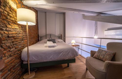 Toulouse City-Centre Apartment | Pargaminières by Yumē