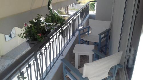 Patras Apartment | Paris house 1