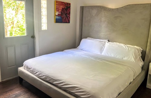 Westchester House | Parker's Place Miami - Pool with Slide, Tiki, Billiards, Huge Patio, BBQ