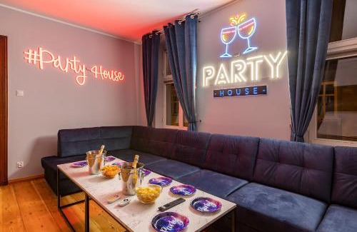 Poznan City Center Apartment | #PartyHouse Poznan