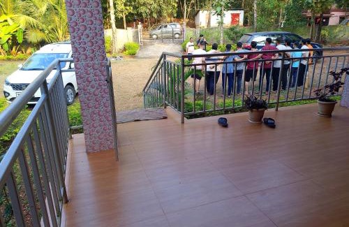 Hireguthi House | Parvati Narayan Guest House