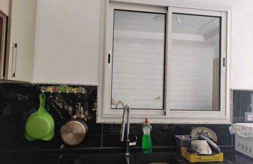 Hiboun Apartment | Pasha Apartment: 2-br, Sea View, Private Water Tank, AC, Heating, Solar System