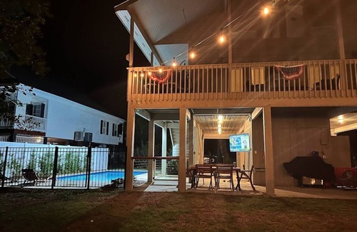 Pass Christian House | Pass Christian Waterfront w/Private HEATED Pool & Beautiful Back Porch
