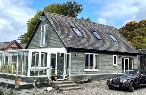 Rockcliffe House | Pass the Keys | Beautiful 2BR House With Outstanding Views