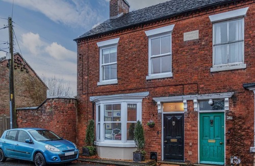 Market Drayton House | Pass the Keys | Charming Victorian Hidden Gem