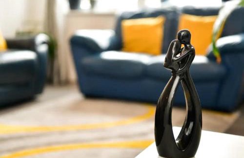 Century Wharf Apartment | Pass the Keys Spacious Cardiff Bay Apartment