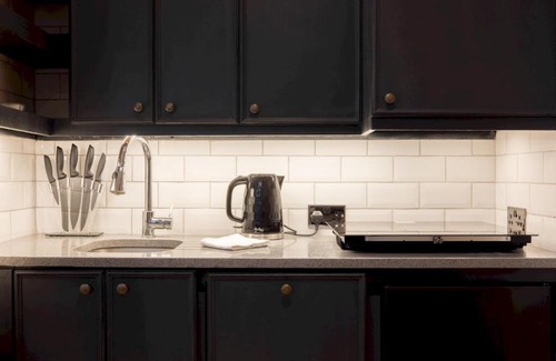 Chelsea Riverside Apartment | Pass the Keys Stylish 1 bedroom flat by Kings Road in Chelseag