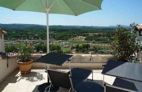 Vezenobres House | Passiflore, Duplex in medieval village