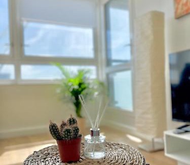 Westbourne Apartment | Patio Flat near Notting Hill