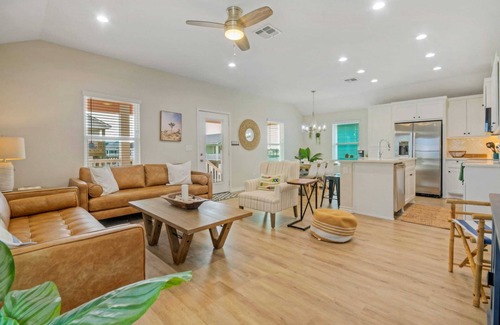 Port Aransas Cottage | Patio Lounge w/Firepit! Nature Preserve Views Surf-n-dipity by Avantstay