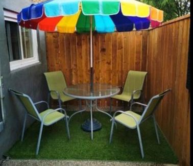 Hamilton House | Patio privé, hébergement équipé et spacieux.