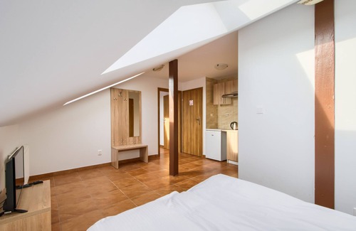 Ursynow Bed & Breakfast | Patra