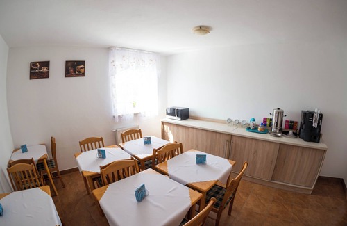 Ursynow Bed & Breakfast | Patra