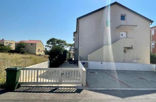 Povljana Apartment | PATRIK