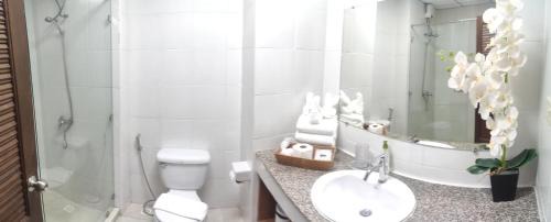 Central Pattaya Apartment | Pattaya Beach View Talay 6 by AEGEAN Suite Condo