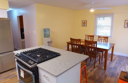 Paw Paw Lake House | Paw Paw Beach Paradise