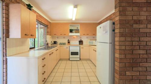 Woorim House | Paws & Waves Beachside Retreat