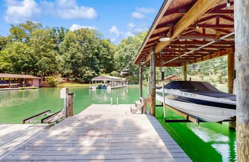 Huddleston House | Pawsitive Retreat