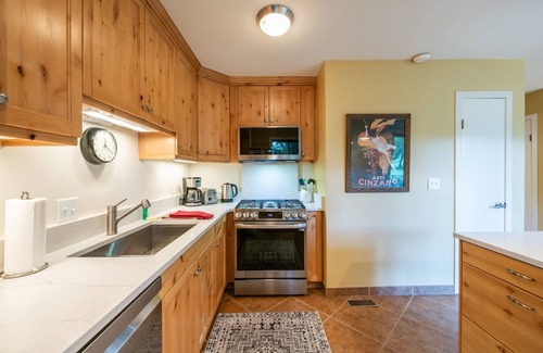 North Park City Condo | Pay Day Condominiums