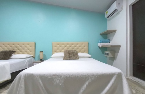 Tierra Bomba Island Bed & Breakfast | PB-T13 HABITACION DOBLE EN BARU CON WIFI
