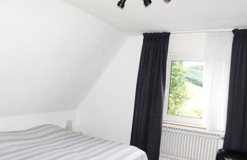 Kuckelheim Apartment | Peace and nature. Panoramic view, comfortable, spacious. With carport and terraces.