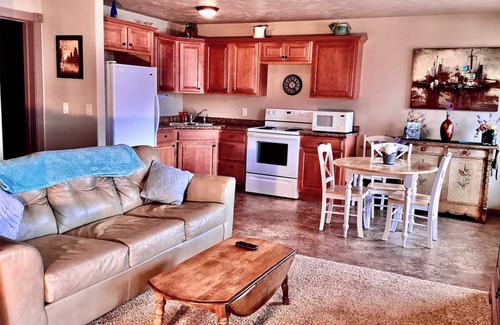 Torrey Apartment | Peace and Quiet on the Fremont River