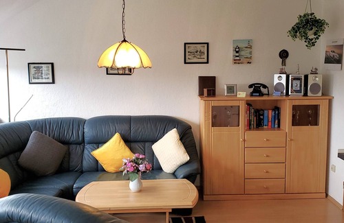 Osteel Apartment | Peace and relaxation in healthy North Sea air - family-friendly - Fewo MARINA