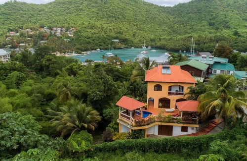 Marigot Bay Apartment | Peace and tranquillity 2 mins to the bay