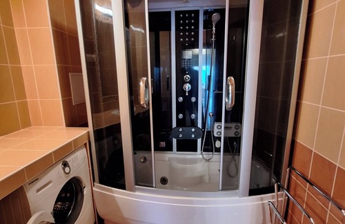Pecs Apartment | Peaceful 1-Bedroom Apartment with AC, Terrace, and Free WiFi in Pécs