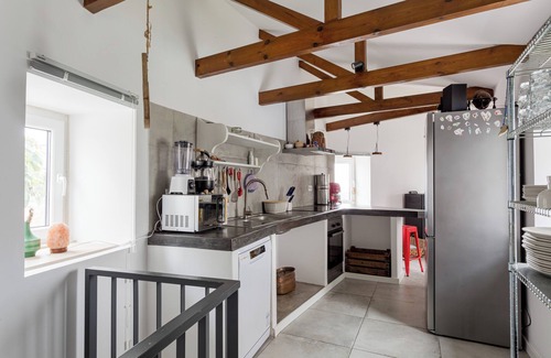 Penedo Cottage | Peaceful 2-br Townhouse With Pool in Colares