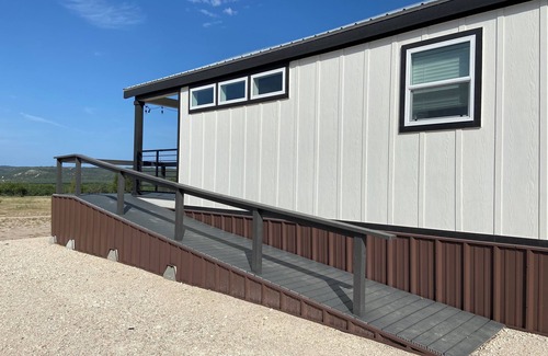 Junction House | Peaceful and Quiet Place to Relax on 20 acres just 5 minutes from town