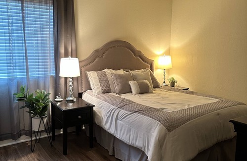 Southeastern Sacramento Apartment | Peaceful and Spacious 2 bedroom 2 bathroom Unit