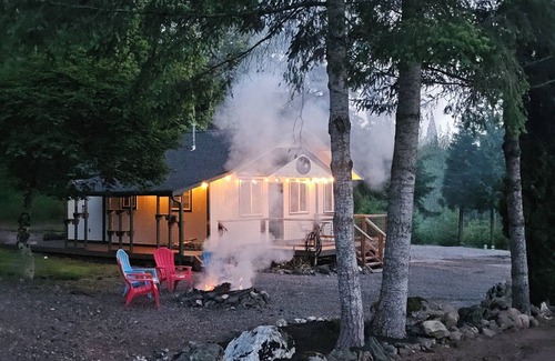 Sumas Cabin | Peaceful Cabin in Foothills of Sumas Mountain