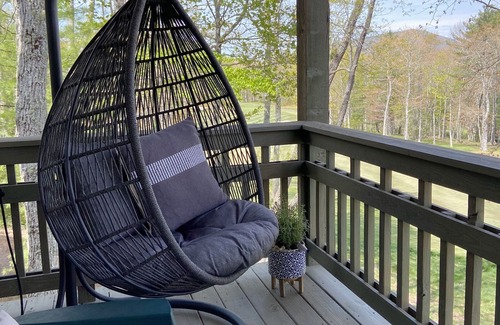 Cashiers Ski Chalet | Peaceful Chalet at Trillium Lakes & Links/Best Bedding Comfort/5 Star Reviews