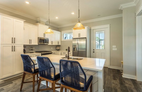 Carrabelle House | Peaceful coastal retreat! Pool and beach, book now and bring your boat!