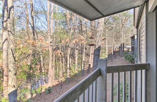 Harbison Condo | Peaceful Columbia Condo - Hiking On-Site!