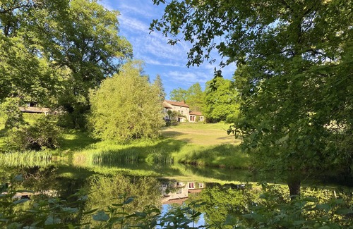 Perigord Nontronnais House | Peaceful country house with swimming pool surrounded by forest