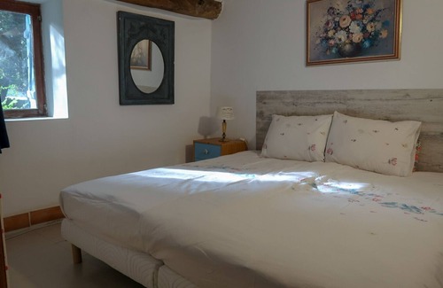 Sauveterre-la-Lemance Other | Peacefully located on the border of the Dordogne and Lot-et-Garonne (Perigord Noir)