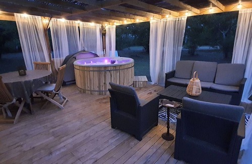 Lacanau Ski Chalet | Peaceful heaven of 2,5 acre planted with trees between Ocean and lake