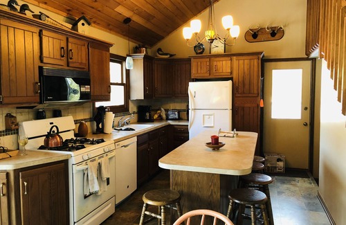 Grant Cottage | Peaceful Home on the Muskegon River