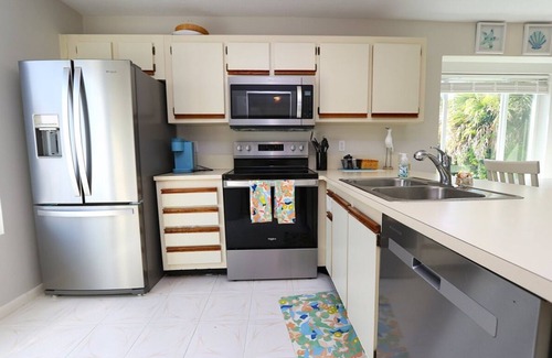 Marco Island Condo | Peaceful Marco Island 2BR/2BA Condo